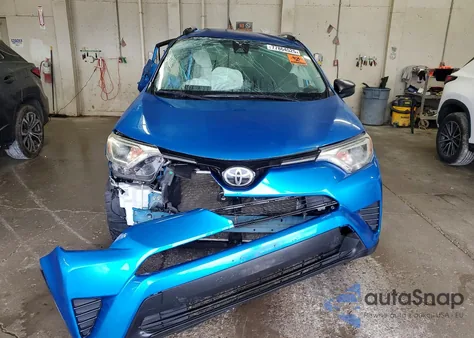 2017 Toyota Rav4 Le из США, поврежденный, VIN JTMZFREV9HJ710650